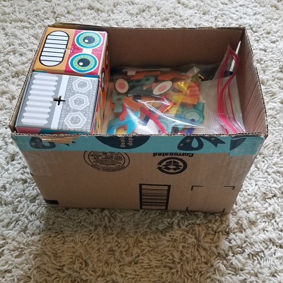 ALEX TOYS cube stackers game! - Picture 2 of 7